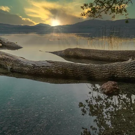 Himmel Un Aeaed - Brohltal Rhein Ahr Eifel Laacher - Ruhige Lage Burgbrohl