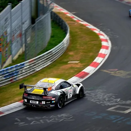Himmel Un Aeaed - Brohltal Rhein Ahr Eifel Laacher - Ruhige Lage